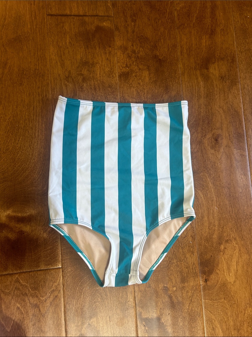 Kortni Jeane swim bottoms 8/9
